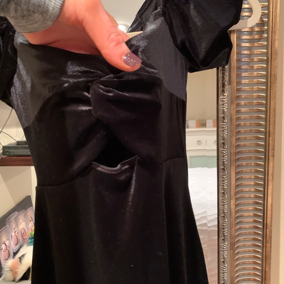 Express Velvet dress - Picture 3 of 3
